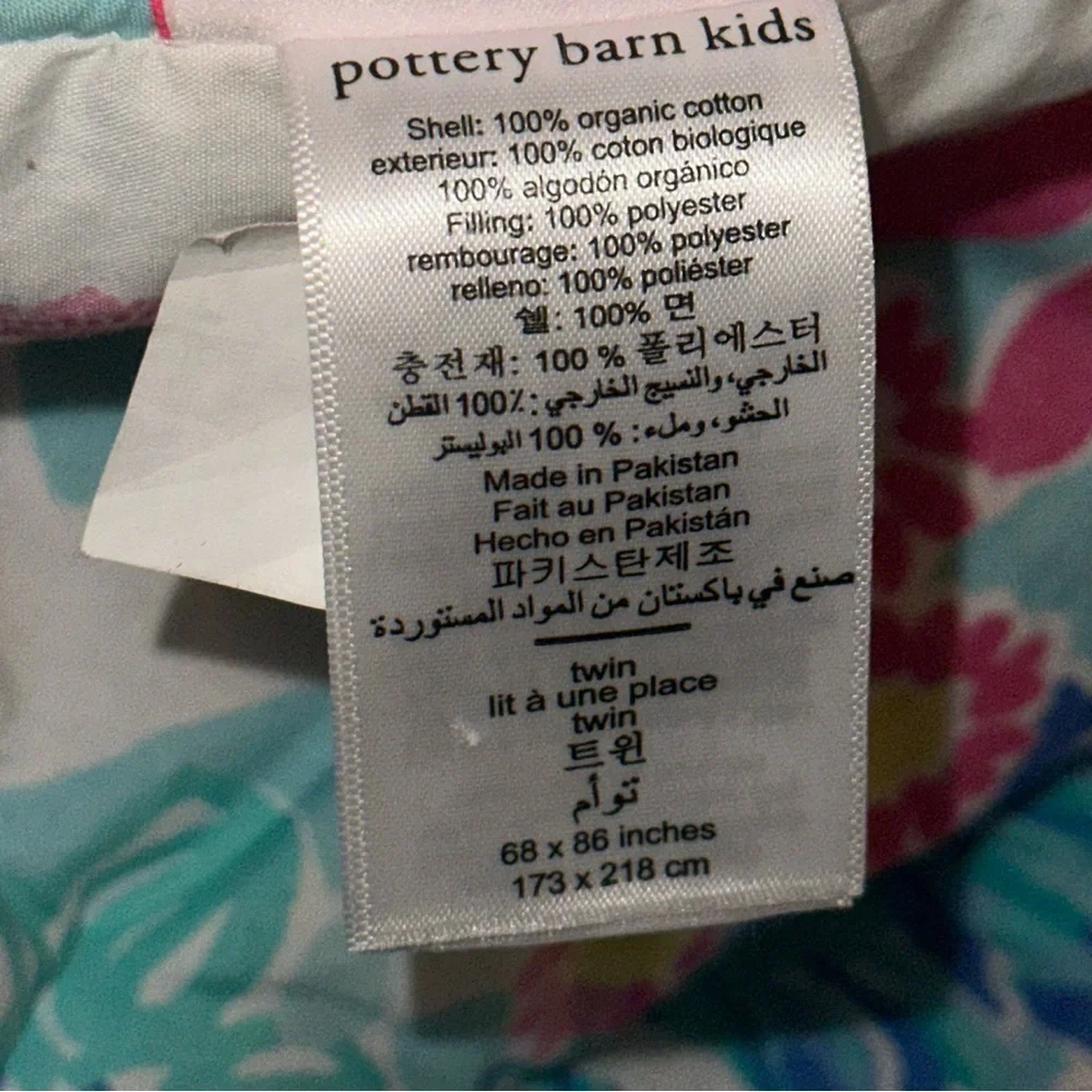 Pottery Barn Kids Teen Lilly Pulitzer Twin Unicorns in Bloom Quilt Comforter